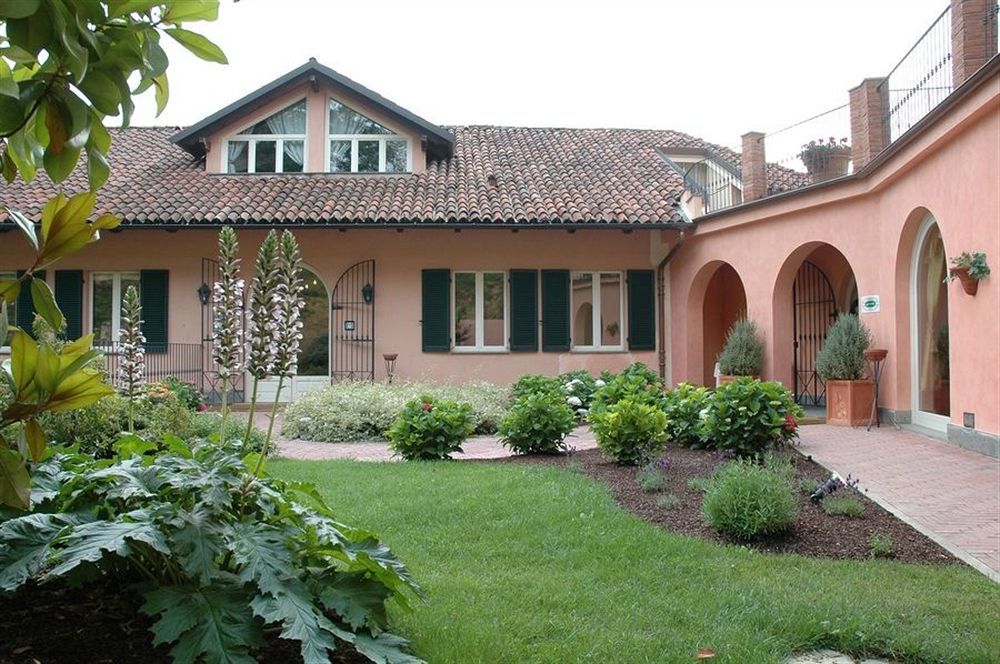 Hostellerie Du Golf Pecetto Exteriér fotografie