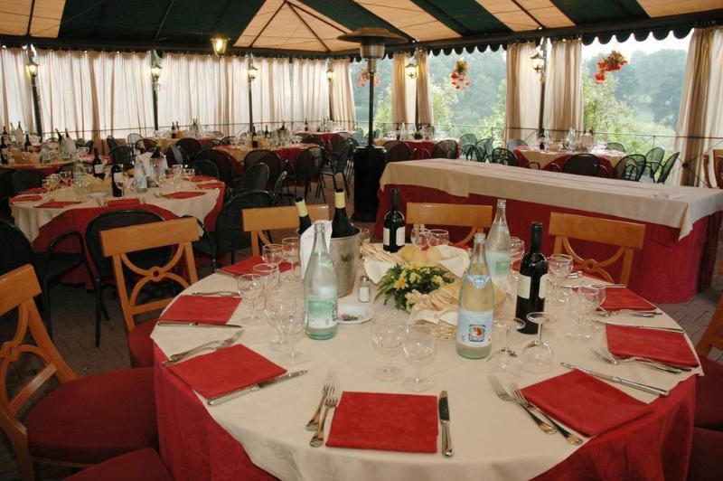 Hostellerie Du Golf Pecetto Exteriér fotografie